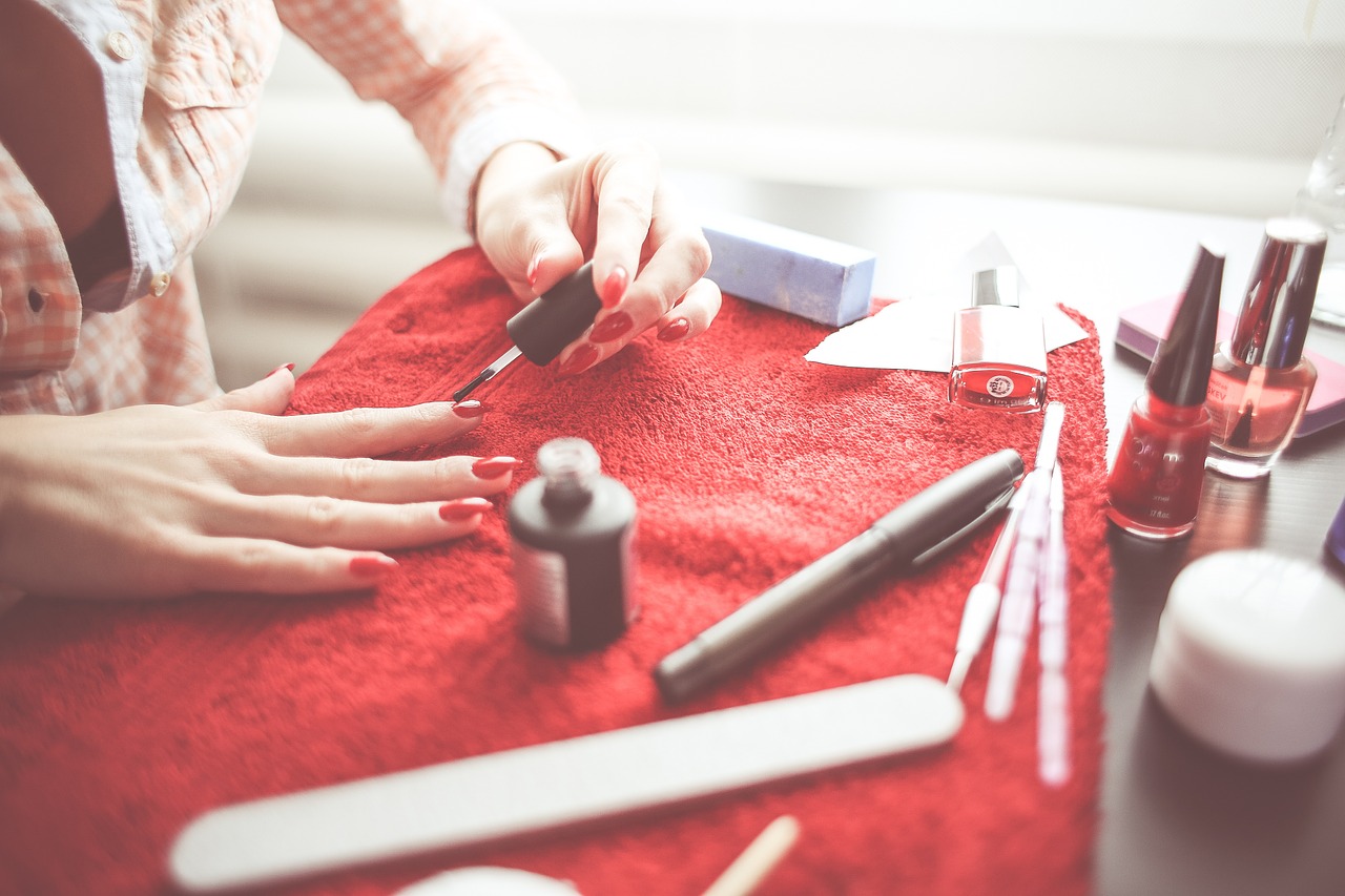 Caring for Your Nails Between Appointments | ABP Blog